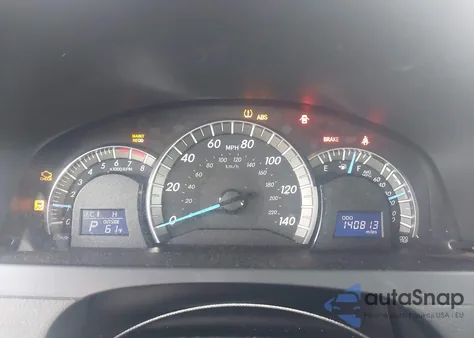 2014 Toyota Camry Se z USA, uszkodzony, nr VIN 4T1BF1FK3EU397723